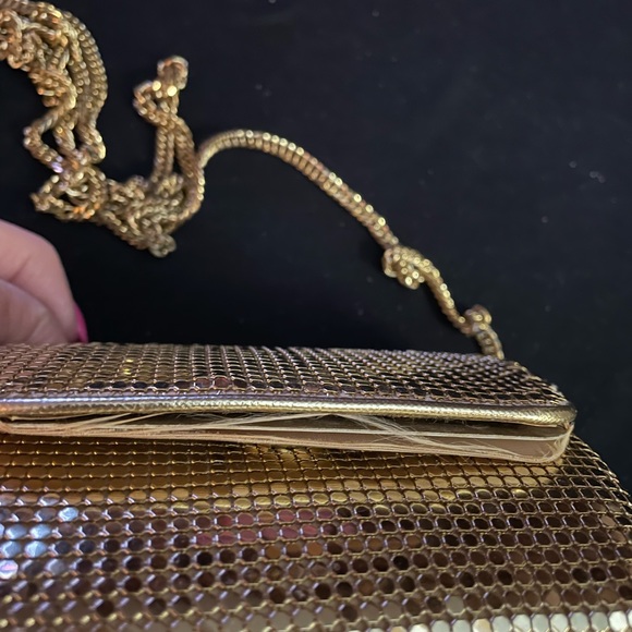 Vintage Signed Whiting and Davis Evening Bag - Picture 7 of 10